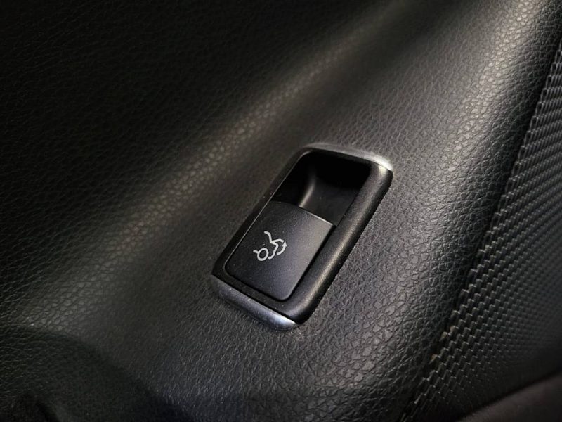 MERCEDES CLASSE CLA 200d 136CV 2.2cdi 7G-DCT SENSATION /SUIVIE COMPLET MERCEDES + 1ER MAIN FRANCAIS/