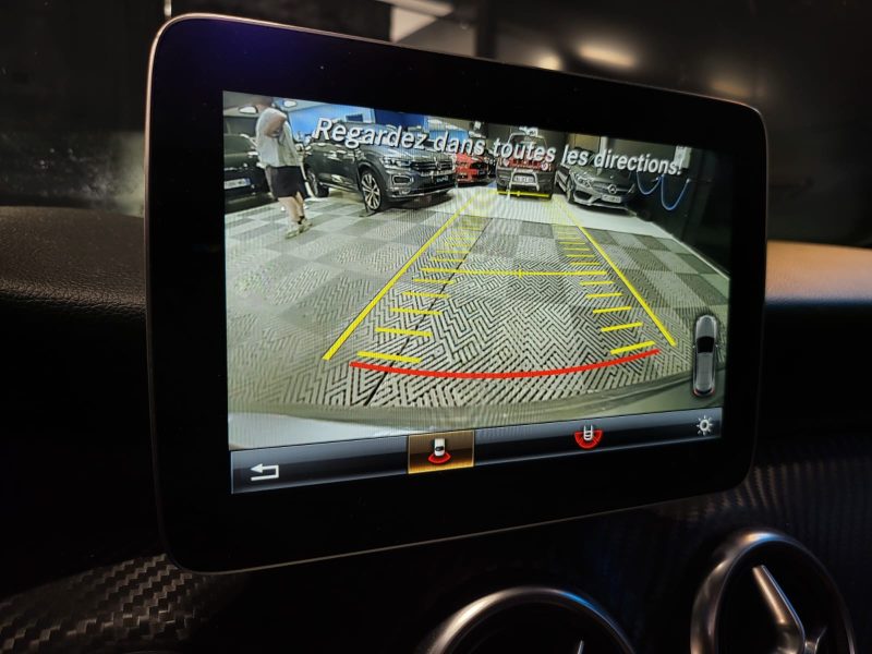 MERCEDES CLASSE A 180d 110cv FASCINATION PACK AMG TOIT OUVRANT CARPLAY / CAMERA DE RECUL 