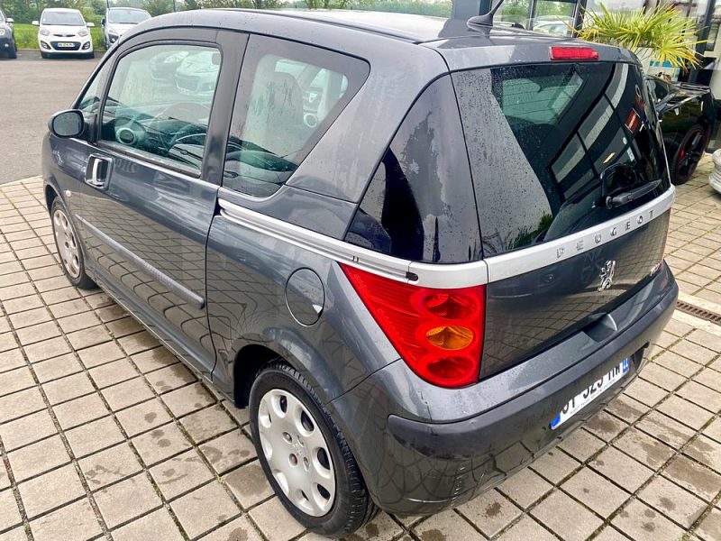 PEUGEOT 1007 1.4L HDI 70CH TRENDY 