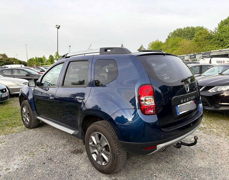 DACIA DUSTER 1.2 TCE 125cv 4x2 prestige, édition Garantie 12 mois.