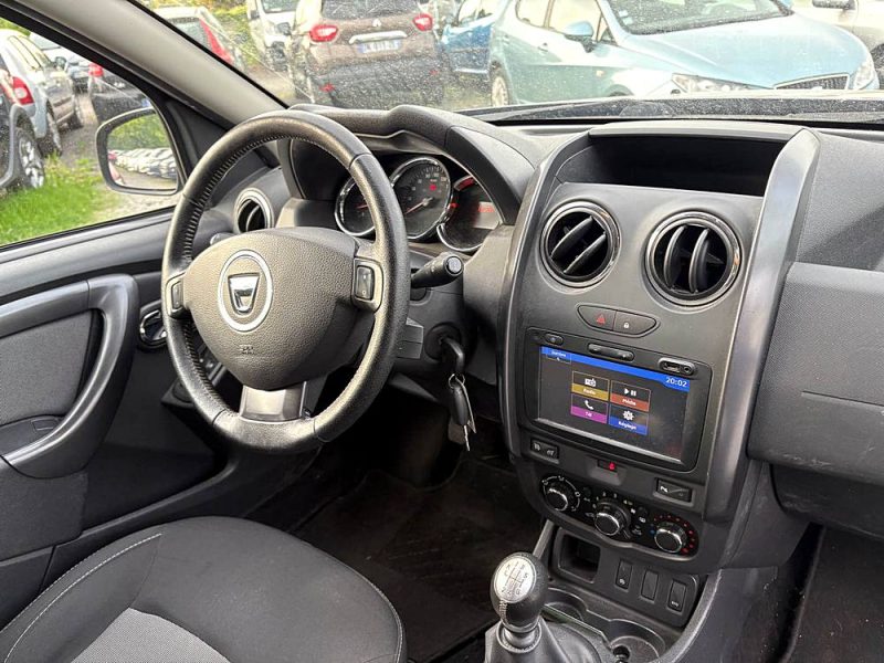 DACIA DUSTER 1.2 TCE 125cv 4x2 prestige, édition Garantie 12 mois.