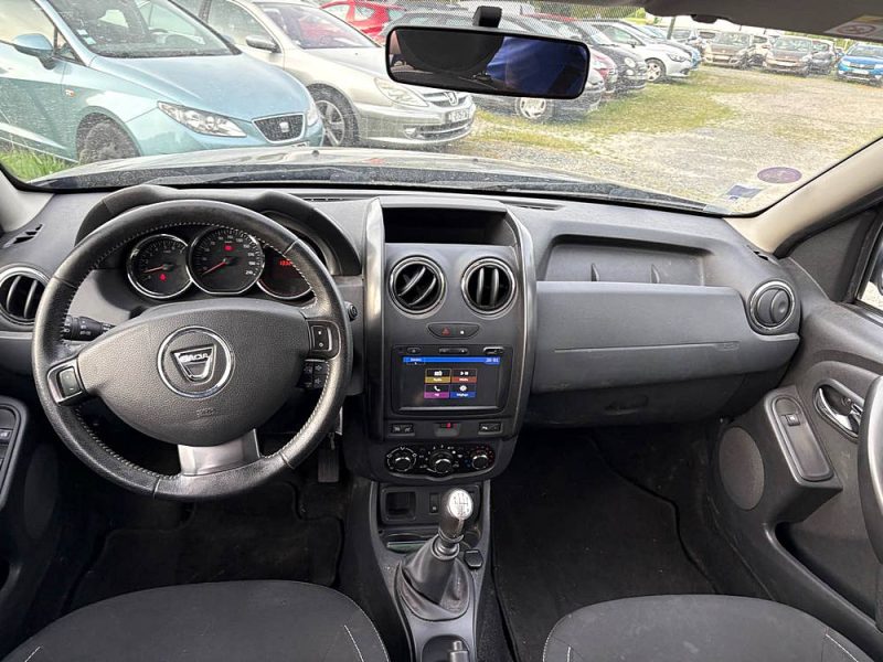 DACIA DUSTER 1.2 TCE 125cv 4x2 prestige, édition Garantie 12 mois.