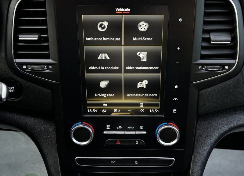 RENAULT MEGANE 4 IV GT LINE 1.6 DCI 130 Cv GRAND GPS TACTILE LEDS AMBIANCE CAMERA - GARANTIE 1 AN