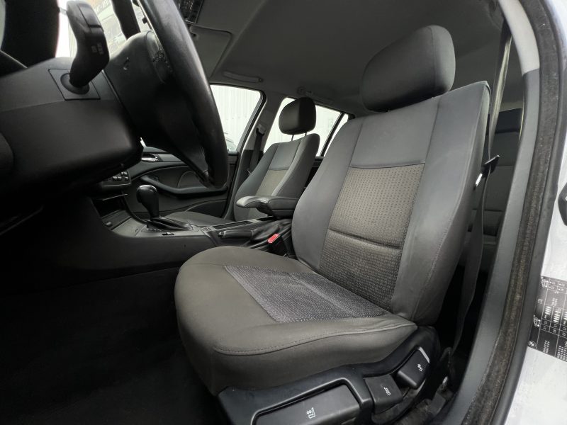 BMW SERIE 3 E46 TOURING / BREAK 320i 2.2 170 Cv BOITE AUTOMATIQUE