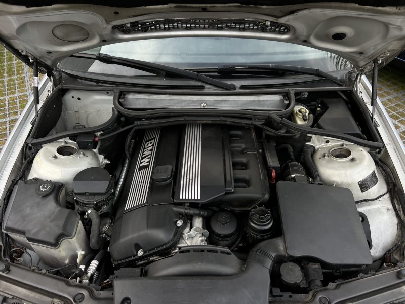 BMW SERIE 3 E46 TOURING / BREAK 320i 2.2 170 Cv BOITE AUTOMATIQUE