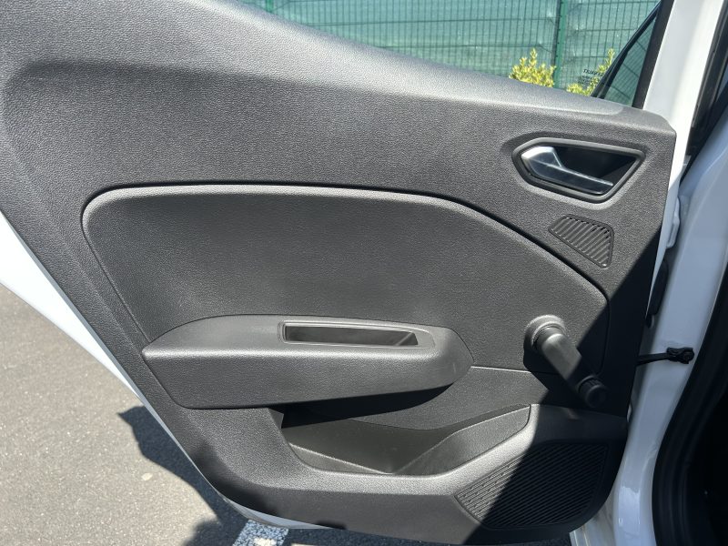 RENAULT CLIO V  2020