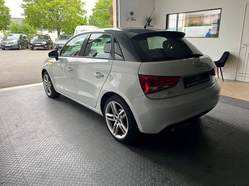 AUDI A1 SPORTBACK 2013