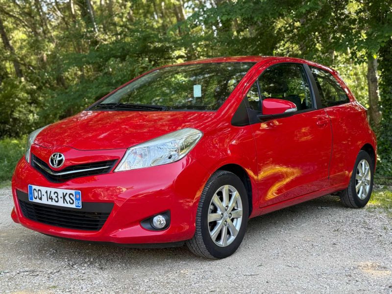 TOYOTA YARIS 1.0 VVT-i 69 TENDANCE 3P