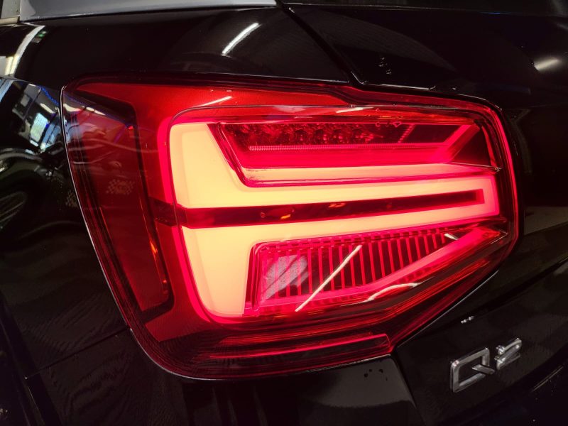 AUDI Q2 35 TFSI 150cv S TRONIC S LINE / APPLE CARPLAY / ECLAIRAGE D\'AMBIANCE / KEYLESS