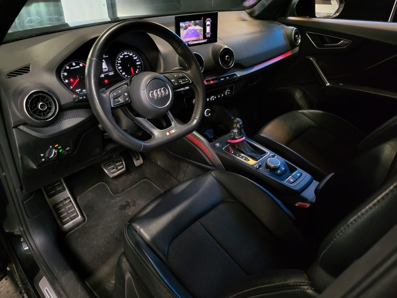 AUDI Q2 35 TFSI 150cv S TRONIC S LINE / APPLE CARPLAY / ECLAIRAGE D\'AMBIANCE / KEYLESS
