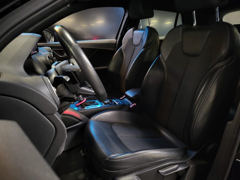 AUDI Q2 35 TFSI 150cv S TRONIC S LINE / APPLE CARPLAY / ECLAIRAGE D\'AMBIANCE / KEYLESS