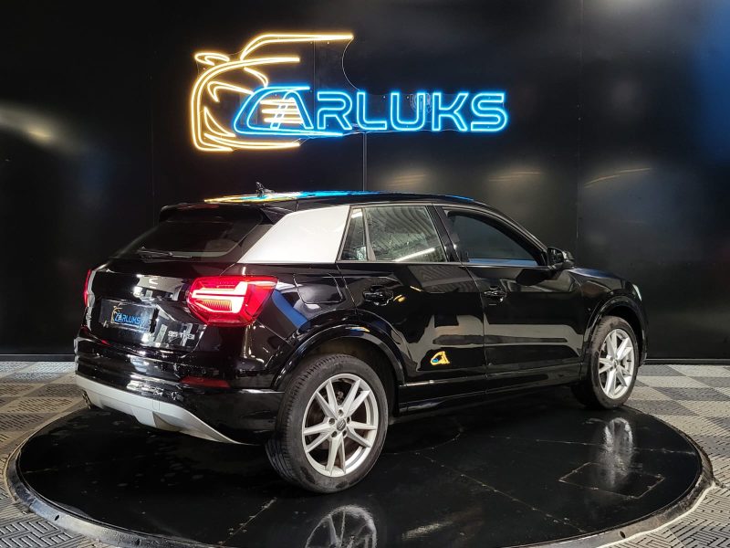 AUDI Q2 35 TFSI 150cv S TRONIC S LINE / APPLE CARPLAY / ECLAIRAGE D\'AMBIANCE / KEYLESS
