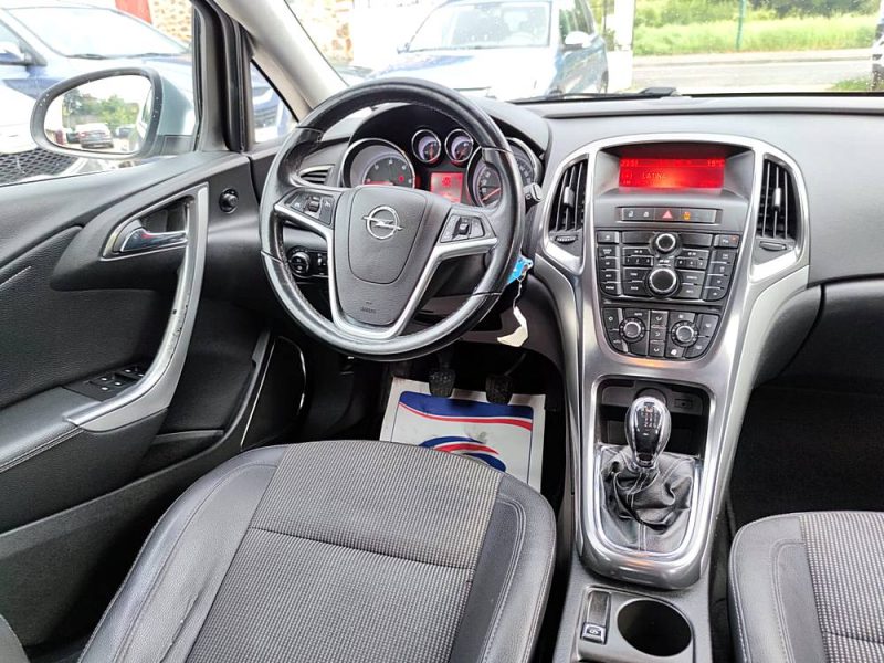 OPEL ASTRA Connect Pack 1.7 CDTI 125 ch