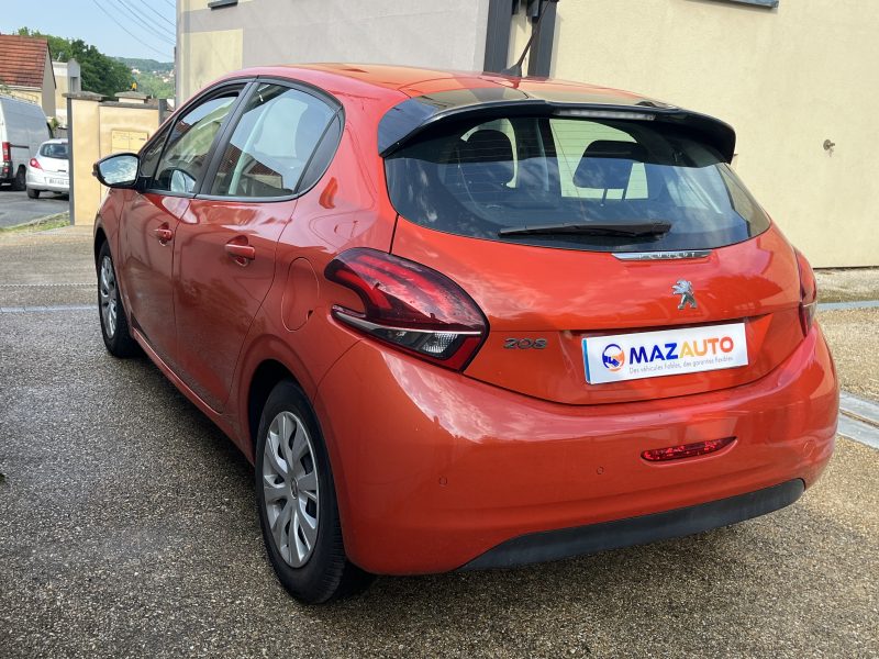 PEUGEOT 208 2017