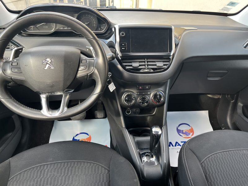 PEUGEOT 208 2017