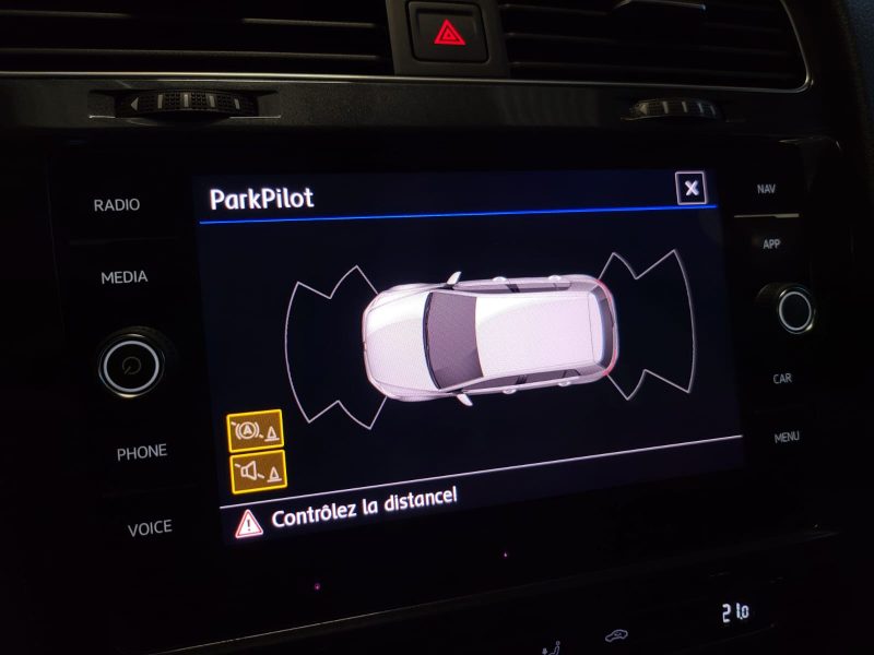 VOLKSWAGEN GOLF VII 2.0 TDi 150cv CONFORTLINE / CARPLAY + ACC + FRONT ASSIST /