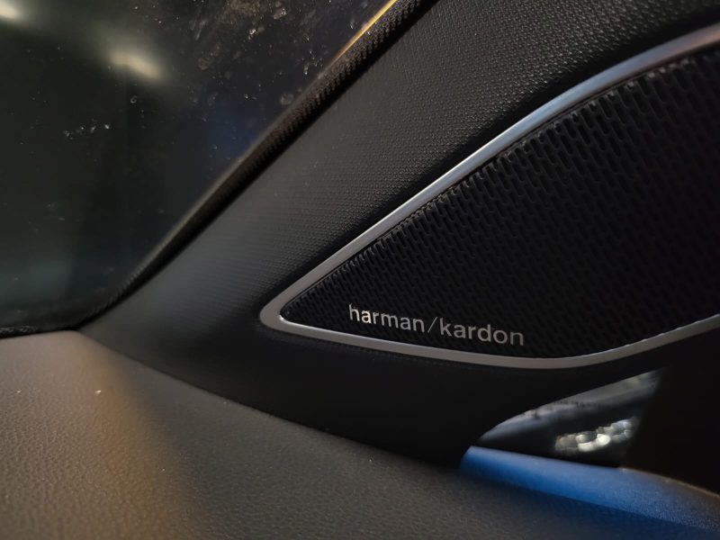 VOLKSWAGEN GOLF VIII R PERFORMANCE 2.0 TSi 320Ch 4 MOTION AKRAPOVIC / TOIT OUVRANT / TETE HAUTE / H&