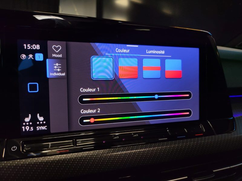 VOLKSWAGEN GOLF VIII R PERFORMANCE 2.0 TSi 320Ch 4 MOTION AKRAPOVIC / TOIT OUVRANT / TETE HAUTE / H&