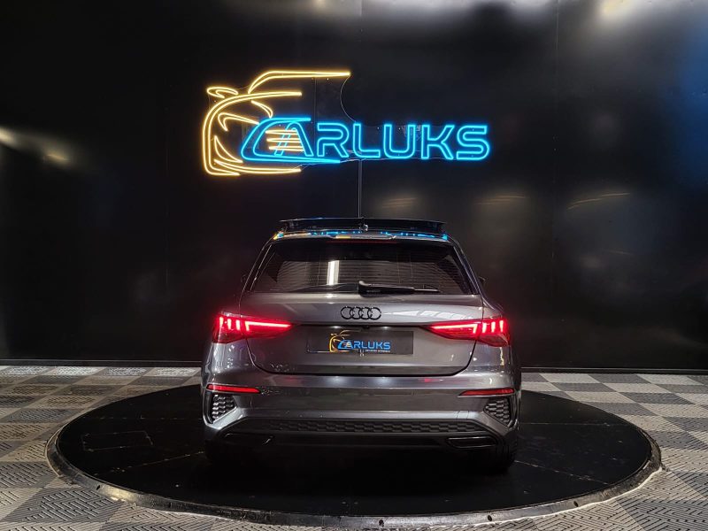 AUDI A3 SPORTBACK 35 TFSI 150cv S LINE / SUIVI AUDI / TOIT OUVRANT / CARPLAY SANS FIL / CAMERA DE RE