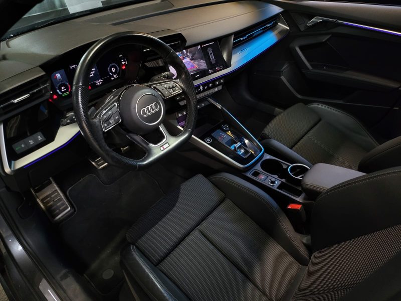 AUDI A3 SPORTBACK 35 TFSI 150cv S LINE / SUIVI AUDI / TOIT OUVRANT / CARPLAY SANS FIL / CAMERA DE RE