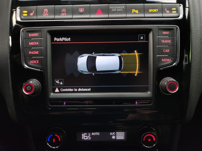 VOLKSWAGEN POLO 2016 1.8 TSI 192 BLUEMOTION TECHNOLOGY GTI 5P*GPS*LED*DCC*