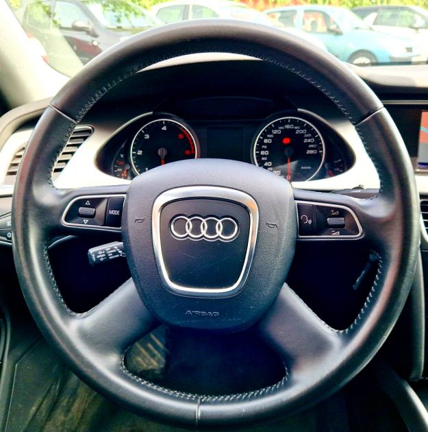 AUDI A4 2.0L 16V TDi 136cv AMBIENTE / Révisée&Garantie