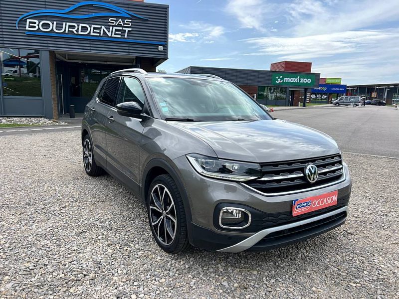 VOLKSWAGEN T-CROSS 2019