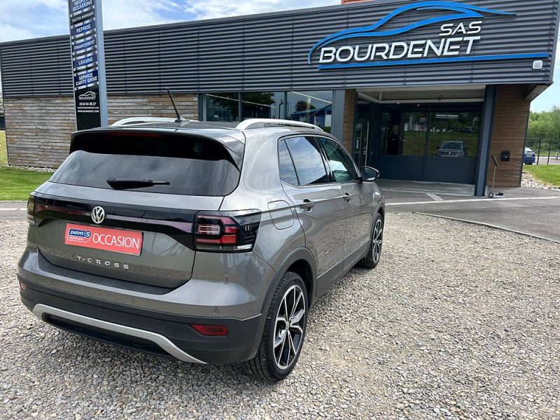VOLKSWAGEN T-CROSS 2019