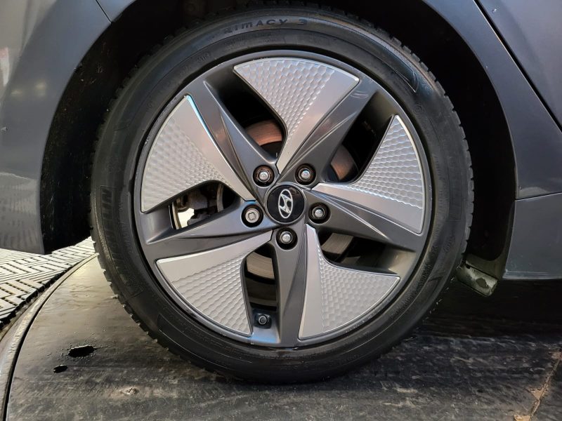 HYUNDAI IONIQ HYBRID 141cv EXECUTIVE / SIEGES ELECTRIQUES CHAUFFANTS & CLIMATISES / APPLE CARPLAY / 