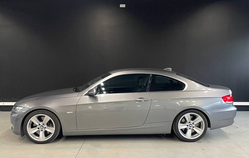 B.M.W. SERIE 3 2007