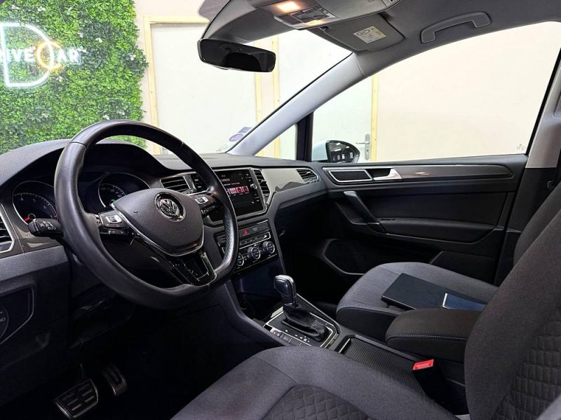 VOLKSWAGEN GOLF SPORTSVAN 2018