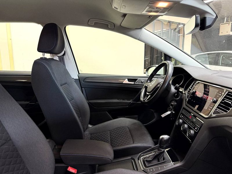 VOLKSWAGEN GOLF SPORTSVAN 2018