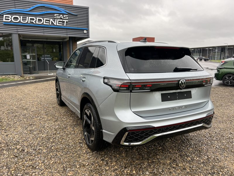 VOLKSWAGEN TIGUAN 2025