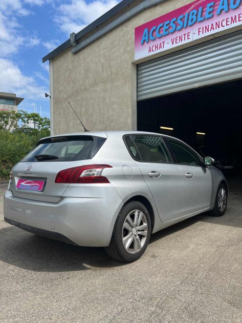 PEUGEOT 308 2015