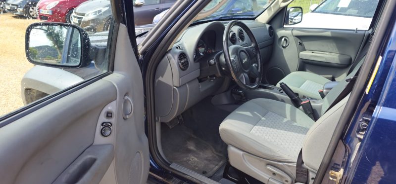 Jeep Cherokee 2.8 CRD Limited – 4x4 – 150 ch – 5 portes – Garantie 3 mois