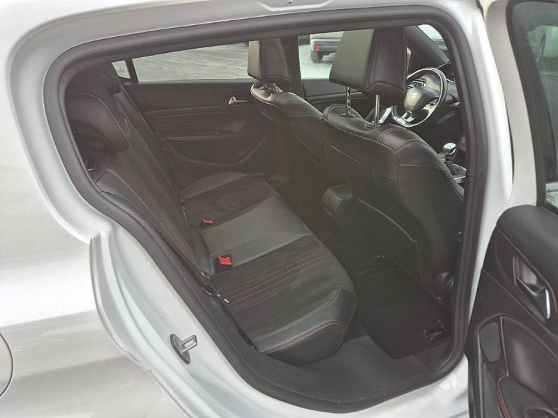 PEUGEOT 308 1.6 GT 205CV 2015 73320 KM 