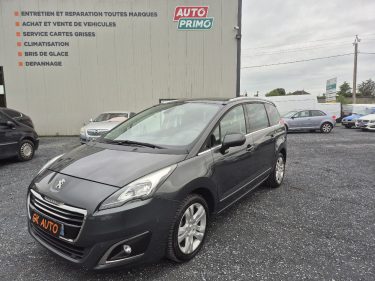 PEUGEOT 5008 HDI 120CV 2015 124350 KM ALLURE 7 PLACES 