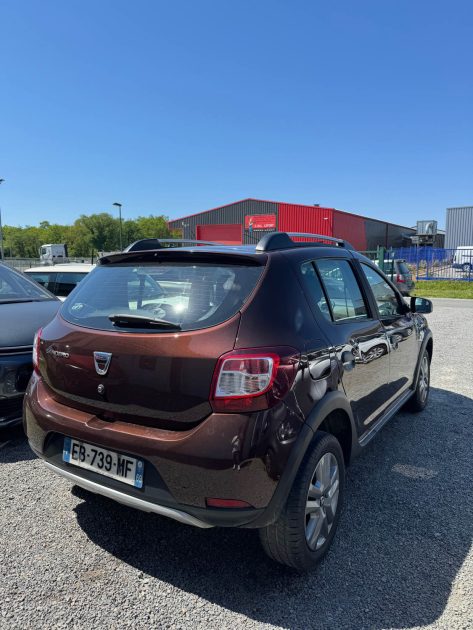 DACIA SANDERO 2016