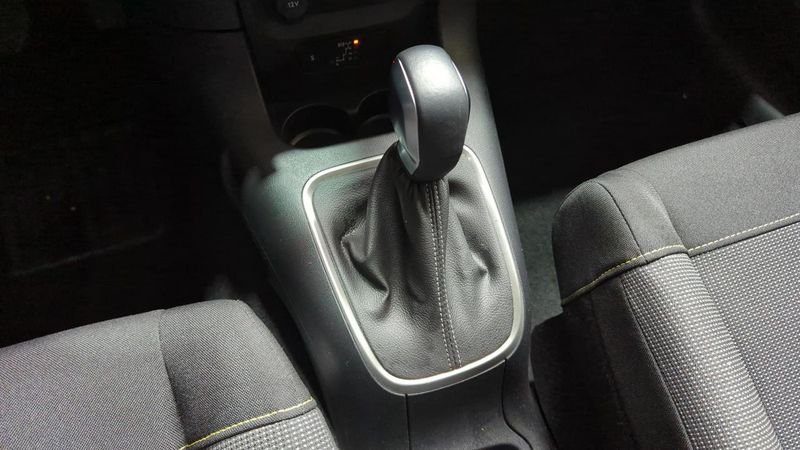 Citroën C3 Puretech 110 ch eat6 max + navi + camera de recul