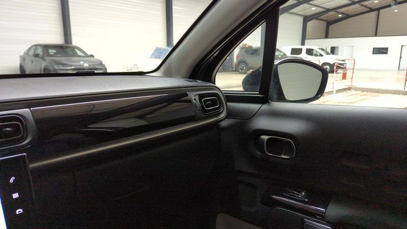 Citroën C3 Puretech 110 ch eat6 max + navi + camera de recul