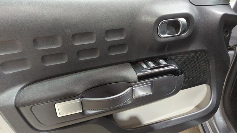 Citroën C3 Puretech 110 ch eat6 max + navi + camera de recul