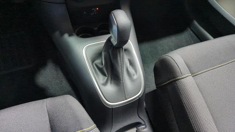 Citroën C3 Puretech 110 ch eat6 max + navi + camera de recul