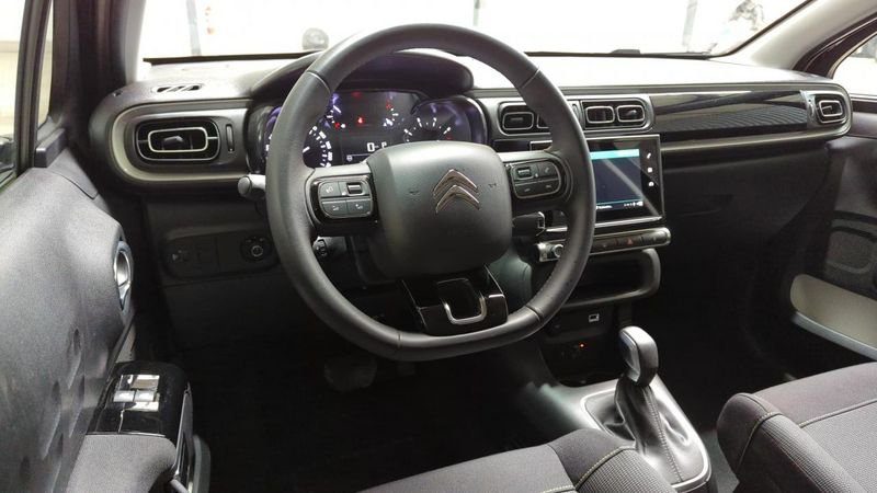 Citroën C3 Puretech 110 ch eat6 max + navi + camera de recul