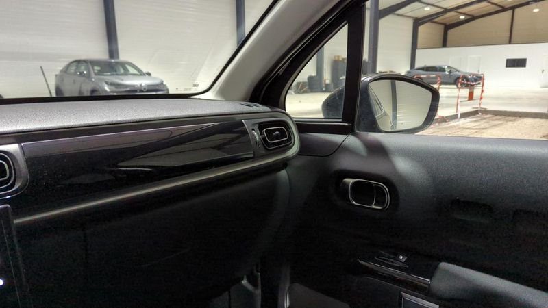 Citroën C3 Puretech 110 ch eat6 max + navi + camera de recul