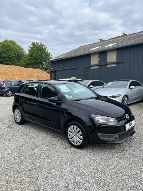 VOLKSWAGEN POLO 2011