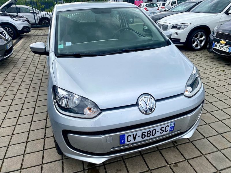 VOLKSWAGEN UP! 2013 1.0 60 ch Série Limitée  Cool  Up 