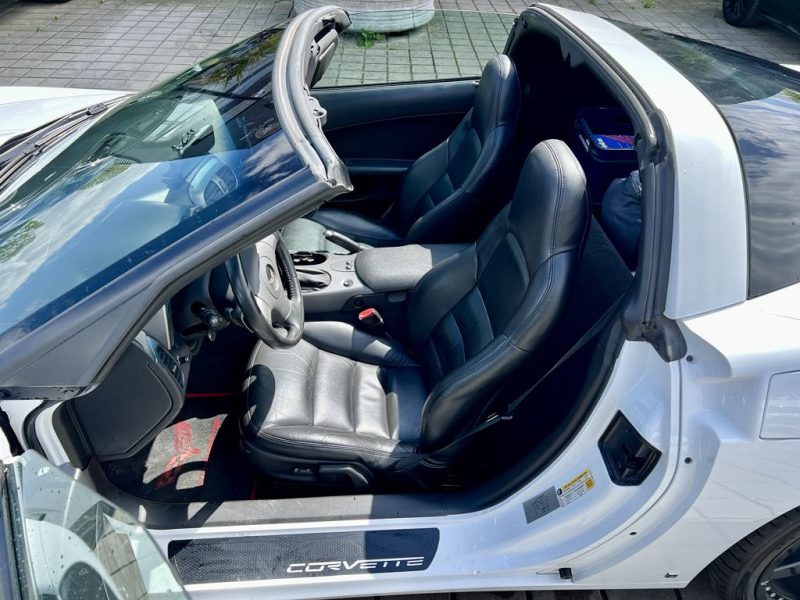 CHEVROLET CORVETTE C6 6.0 405 CH V8 TARGA