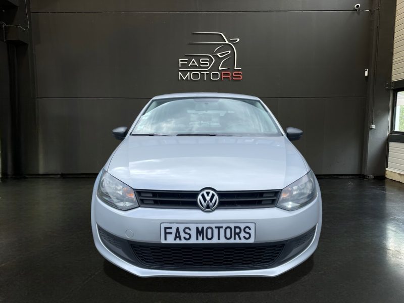 VOLKSWAGEN POLO 2011