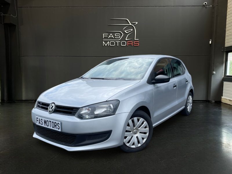 VOLKSWAGEN POLO 2011