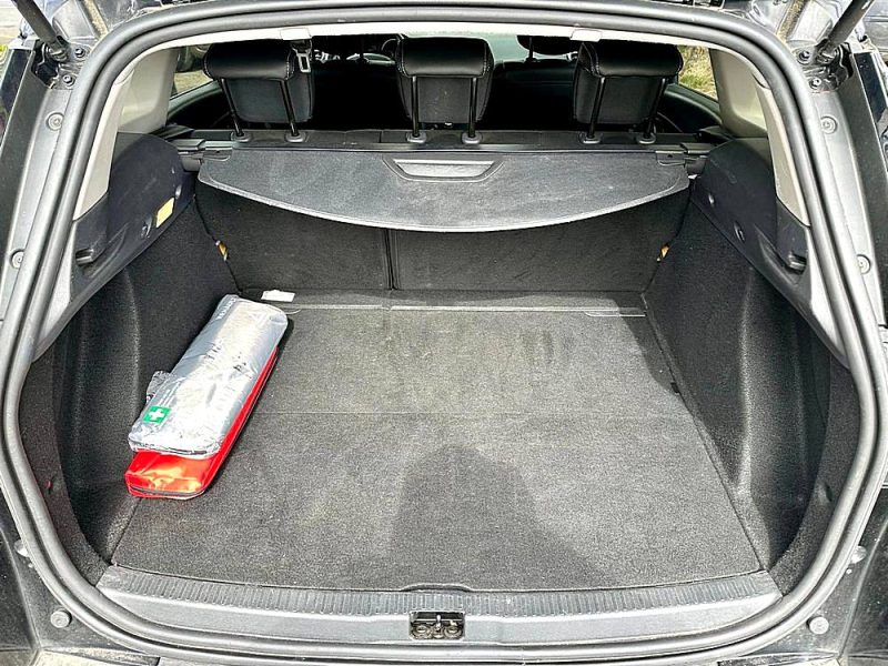 RENAULT CLIO IV ESTATE 2018